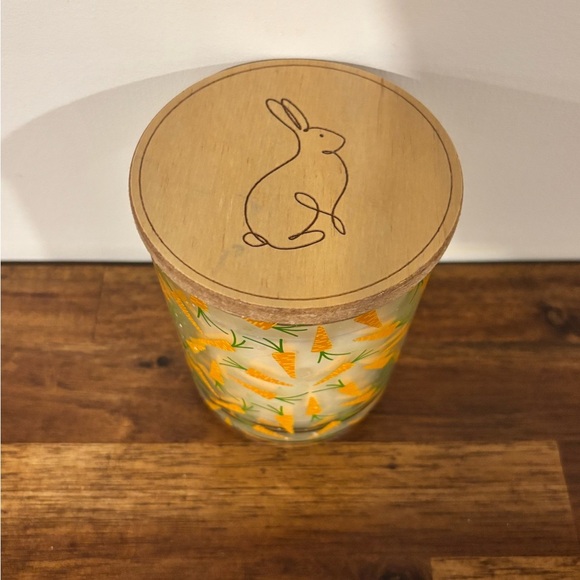 Candle Lyght Candle Co Easter Carrots Bunny - Picture 2 of 4